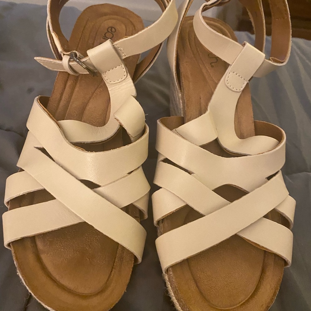 Earth Cream Cross-Strap Wedge Sandals